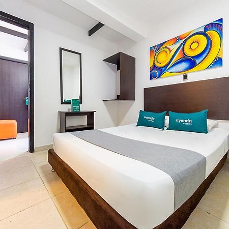 Ayenda Central 418 Перейра Екстер'єр фото